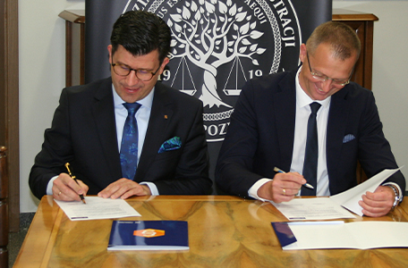Porozumienie o współpracy między Wydziałem Prawa i Administracji UAM i Prezesem Urzędu Zamówień Publicznych  